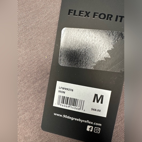 90 DEGREE BY REFLEX cropped sweatshirt - Picture 7 of 7